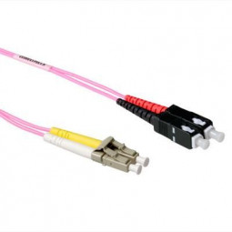 ACT LSZH Multimode 50/125 OM4 fiber cable duplex with LC and  SC connectors 1,5m Pink