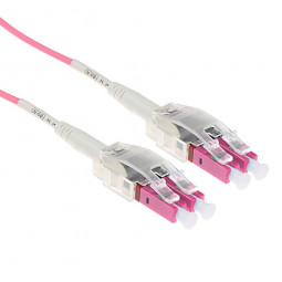 ACT Multimode 50/125 OM4 Polarity Twist fiber cable with LC connectors 10m Pink