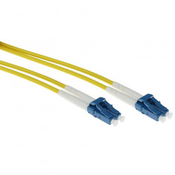 ACT Singlemode 9/125 OS2 duplex armored fiber cable with LC connectors 0,5m Yellow