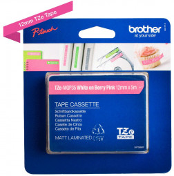 Brother TZE-MQP35 laminált P-touch szalag (12mm) White on Berry Pink - 5m